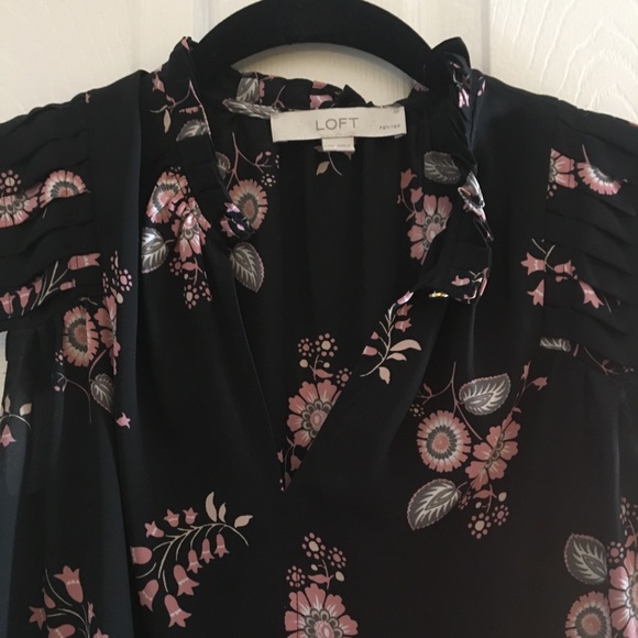 Loft Floral Blouse with Pleated Neckline - Petite - Picture 2 of 3